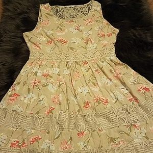 Lauren Conrad flower dress